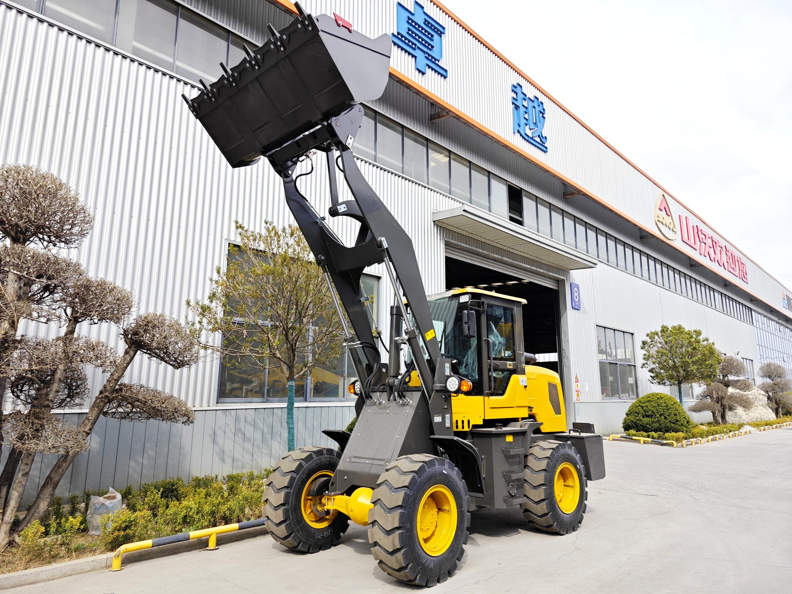 SW938 1.5 Ton Wheel Loader 1.5 Ton Wheel Loader for Construction & Agriculture-front left side