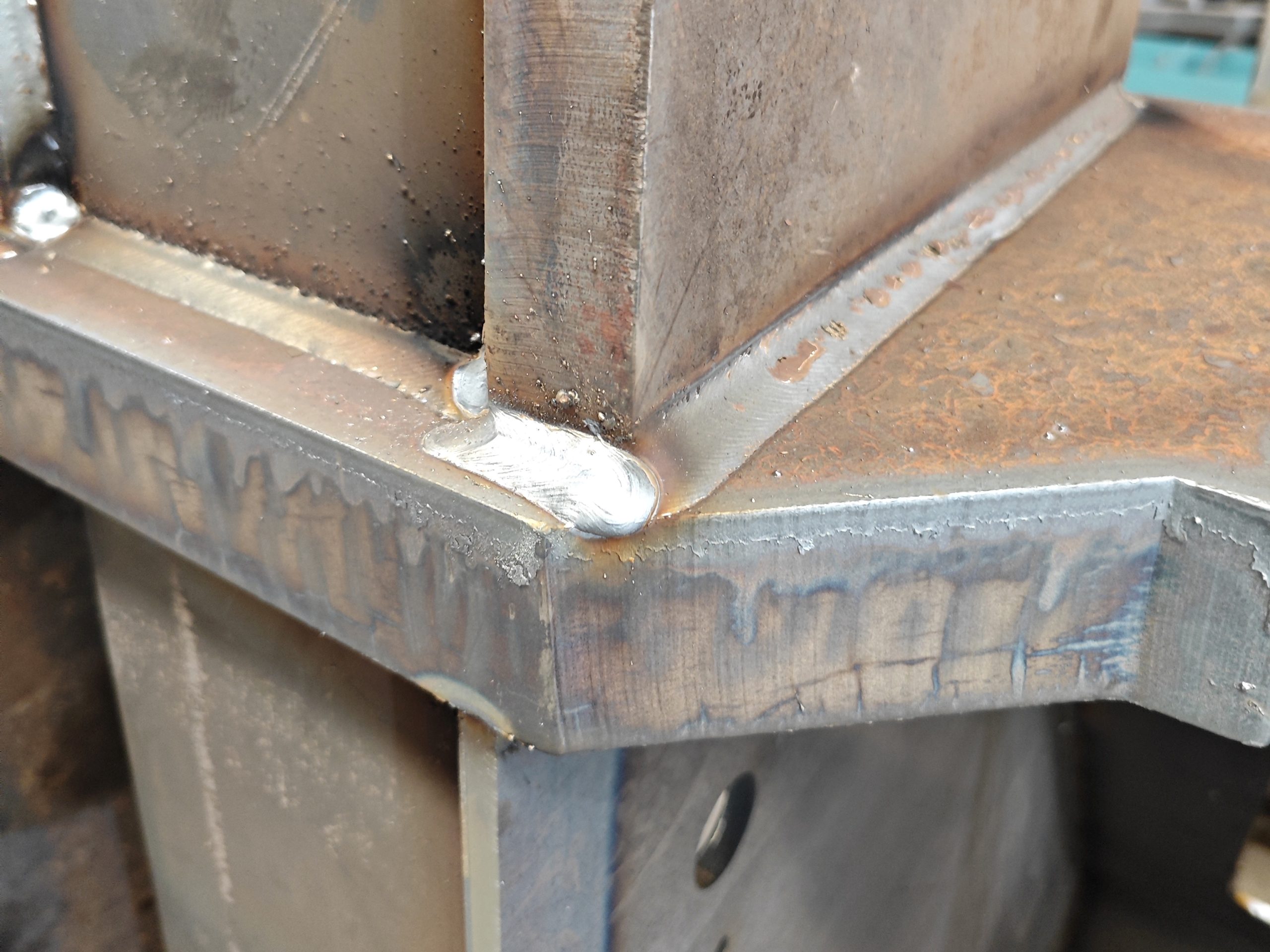 About Us-EN External appearance of the wheel loader frames